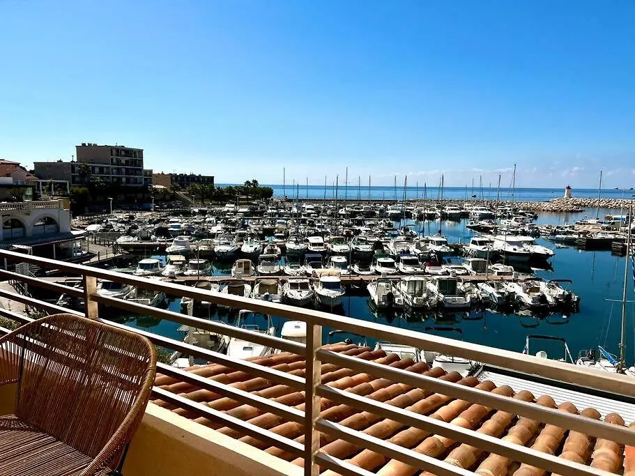 Charmante Maison De Ville, Terrasse Vue Sur Port Sausset-les-Pins Holiday home