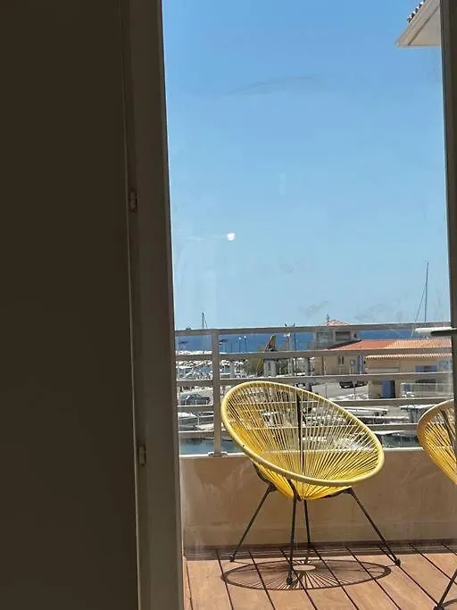 Charmante Maison De Ville, Terrasse Vue Sur Port Sausset-les-Pins Holiday home